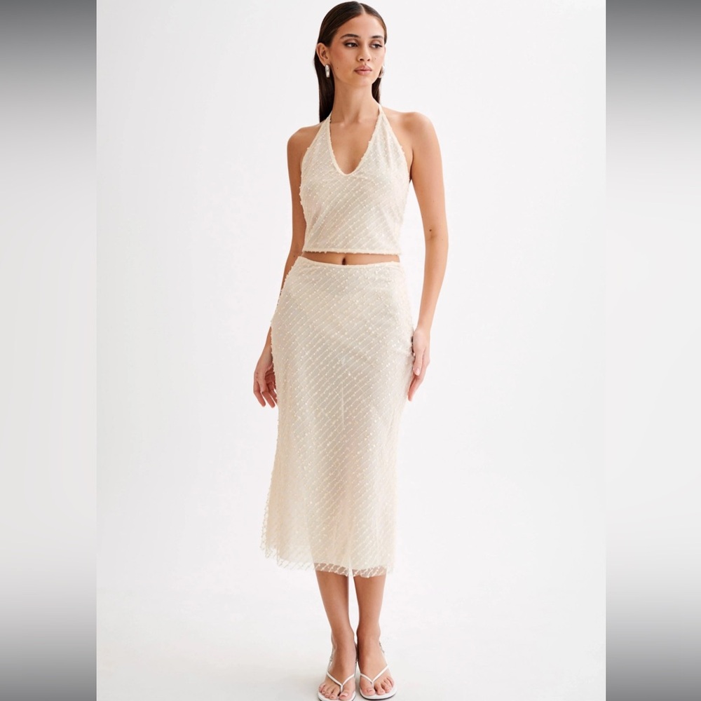 Meshki Cream Skirt Set
